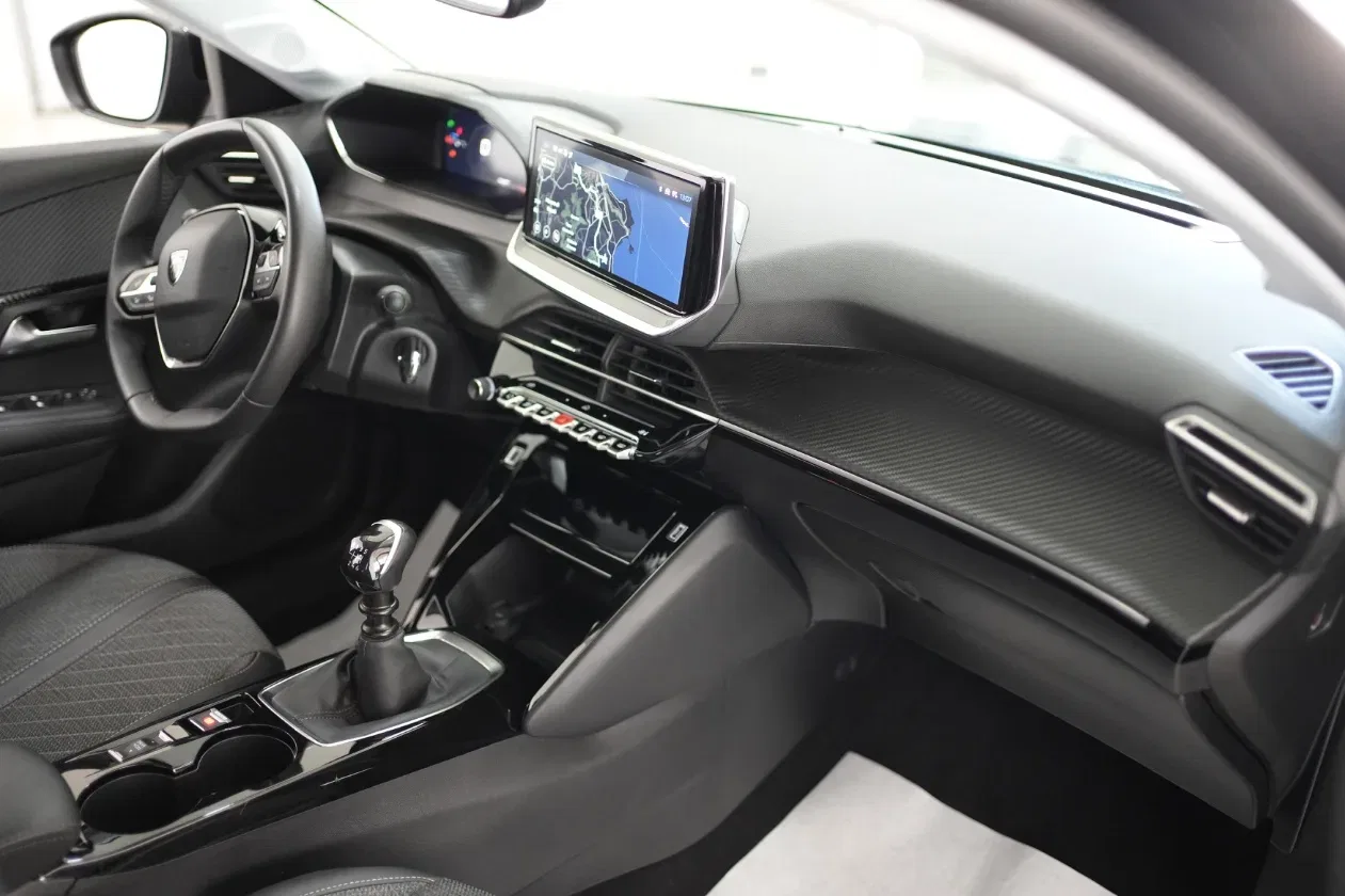 Peugeot 208 PureTech 100 Stop&Start 5 porte Allure foto 14