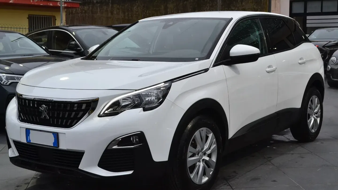 Peugeot 3008 BlueHDi 130 S&S Business