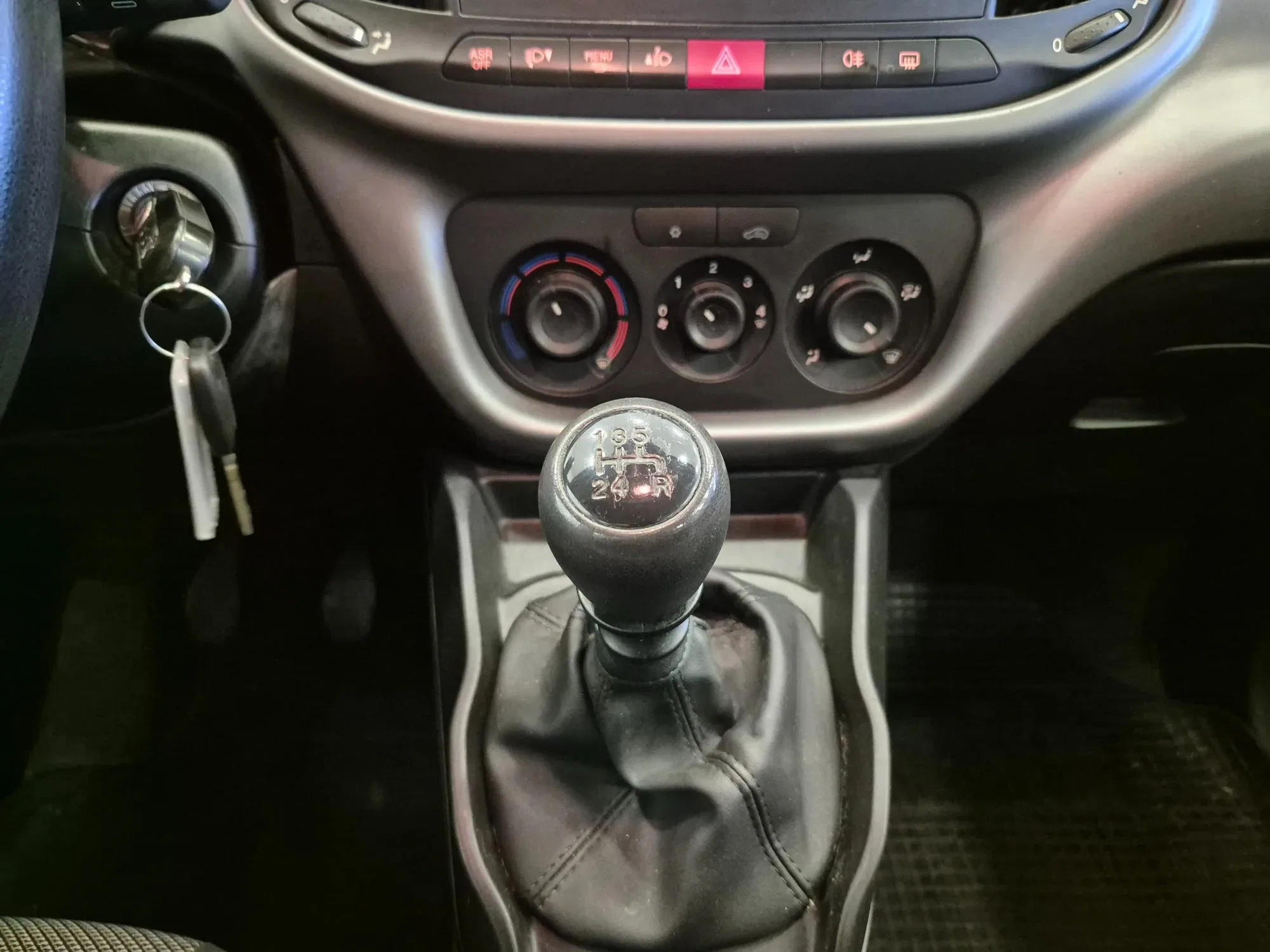 Fiat Doblo 1.4 16v Pop 95cv -NEOPATENTATI - UNIPROPRIETARIO - Sens. Park. foto 22