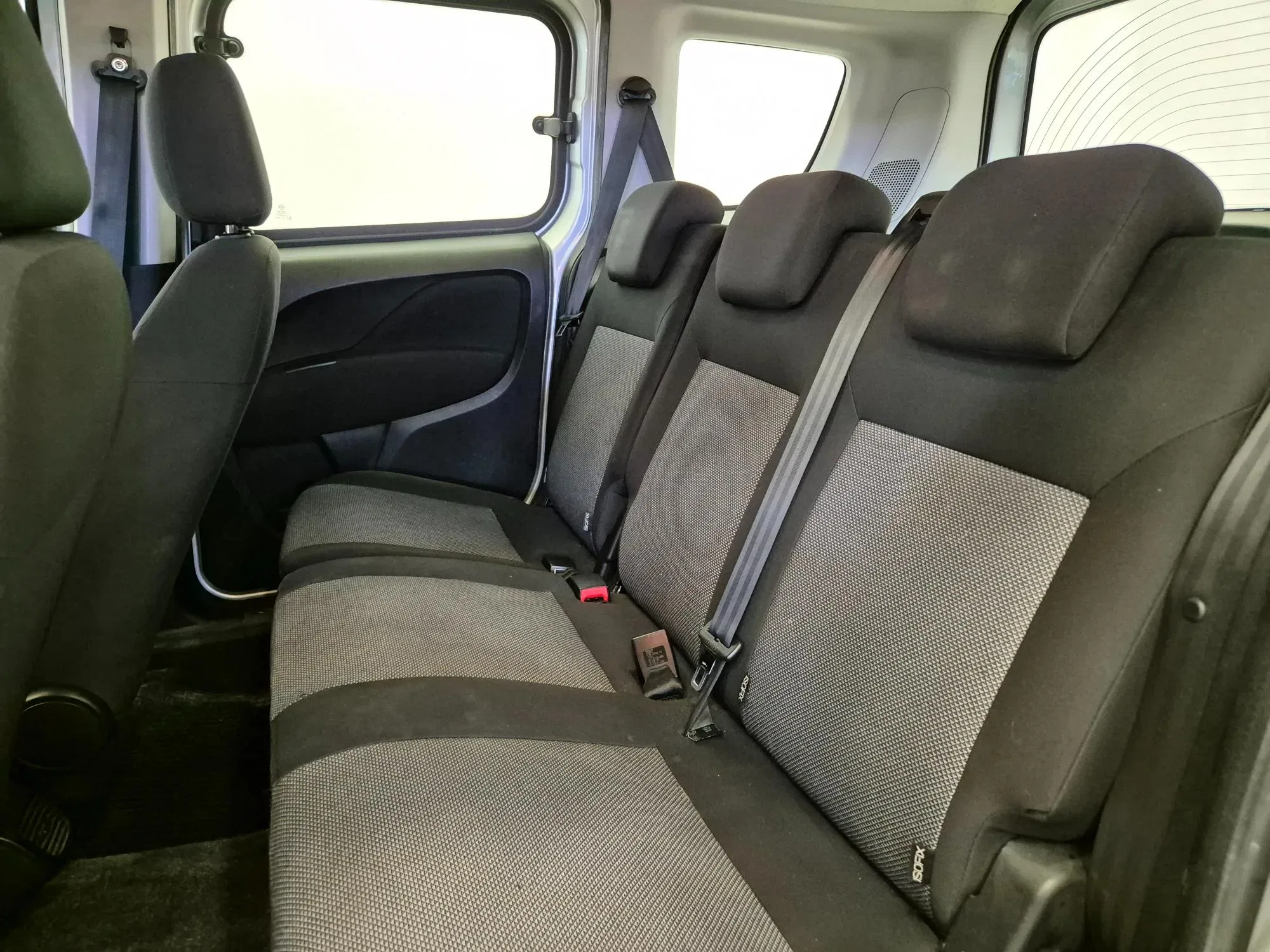 Fiat Doblo 1.4 16v Pop 95cv -NEOPATENTATI - UNIPROPRIETARIO - Sens. Park. foto 14