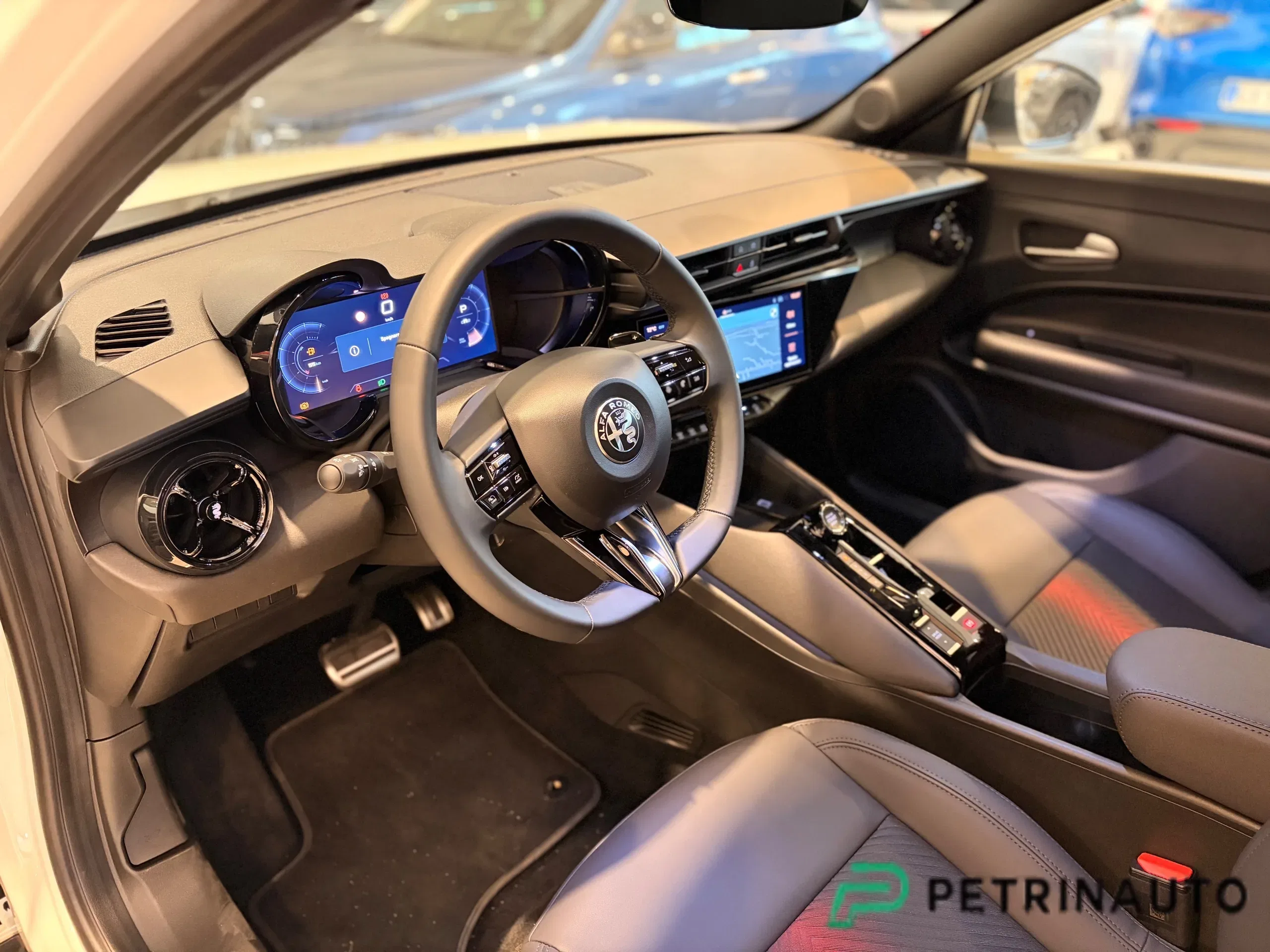 Alfa Romeo Junior 1.2 ibrida Speciale 145cv edct6 Pack Tecno // USO PETRINAUTO // foto 11