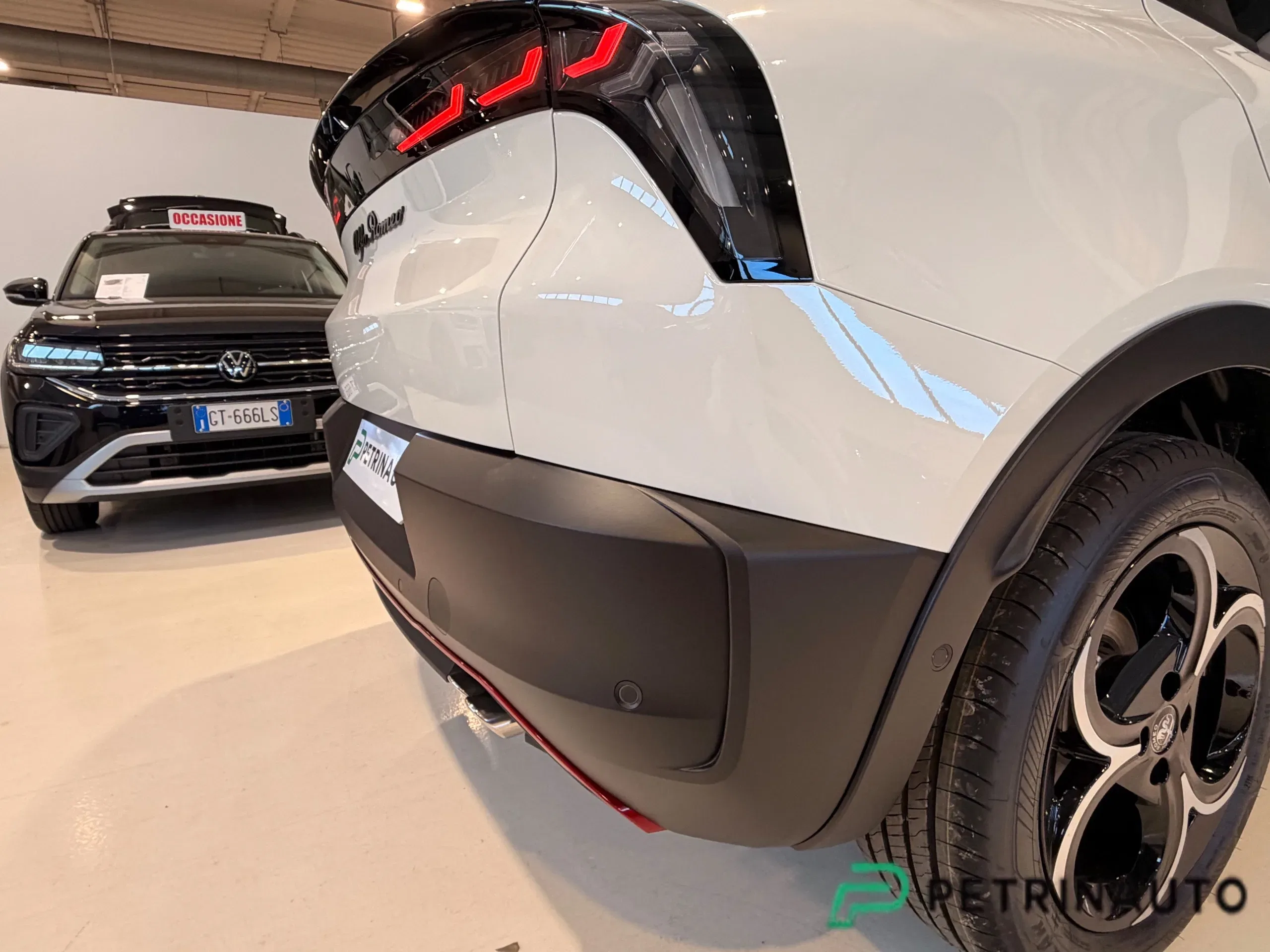 Alfa Romeo Junior 1.2 ibrida Speciale 145cv edct6 Pack Tecno // USO PETRINAUTO // foto 26