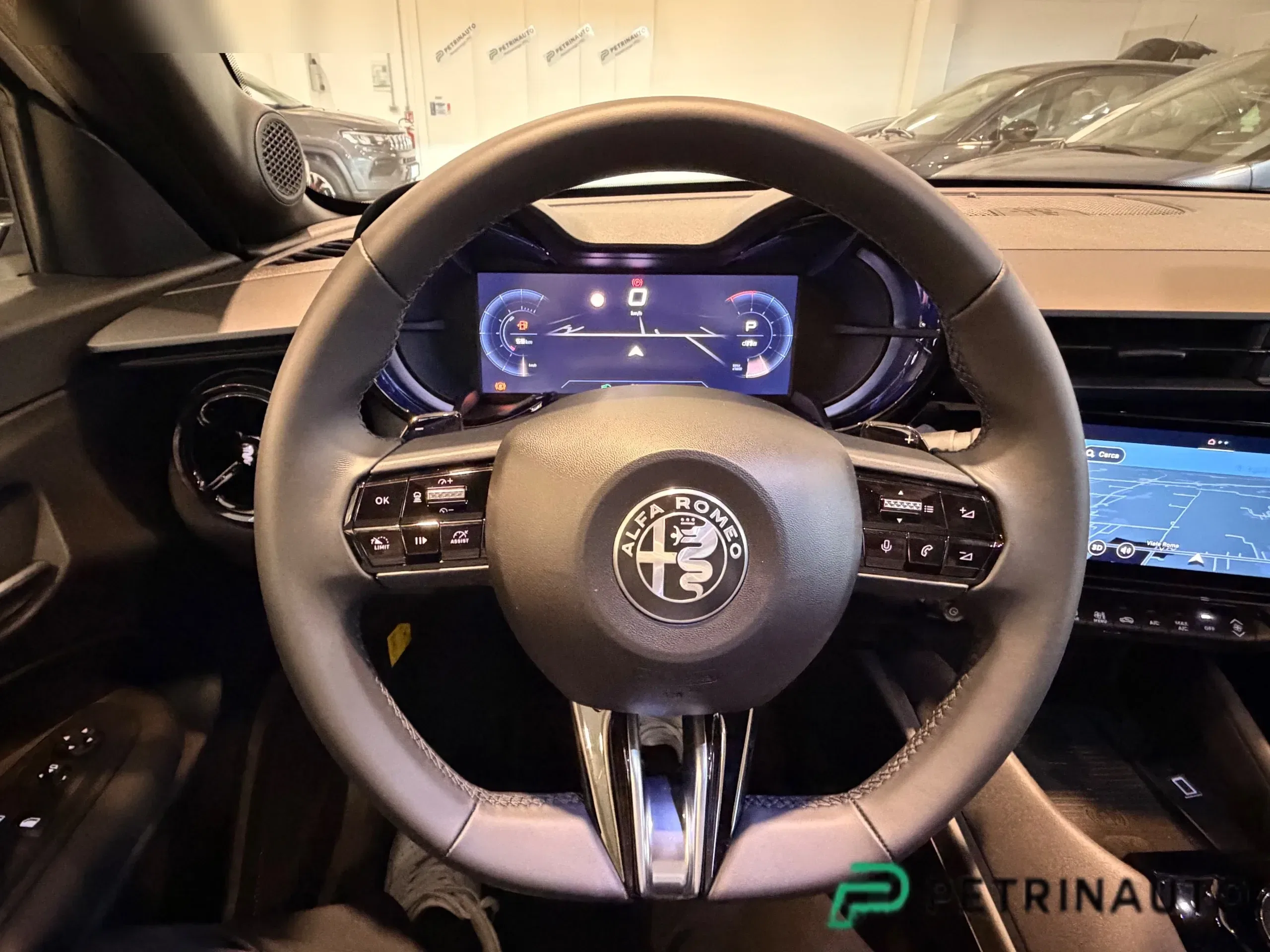Alfa Romeo Junior 1.2 ibrida Speciale 145cv edct6 Pack Tecno // USO PETRINAUTO // foto 14