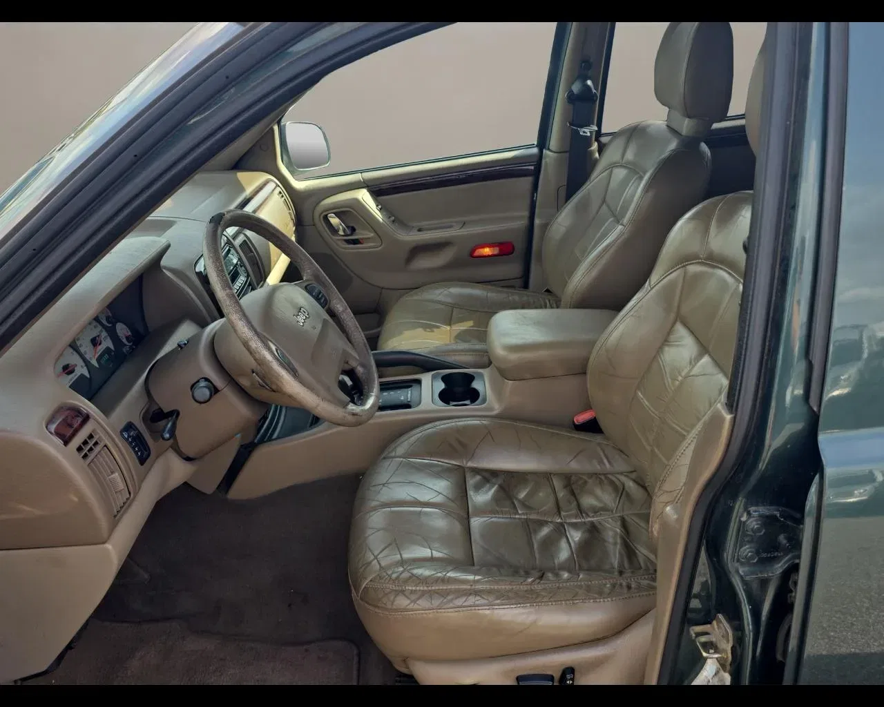 Jeep Grand Cherokee 3.1 TD cat Laredo foto 9