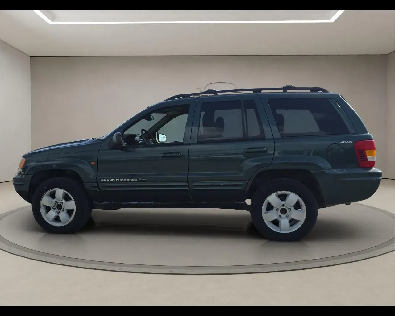 Jeep Grand Cherokee 3.1 TD cat Laredo foto 8
