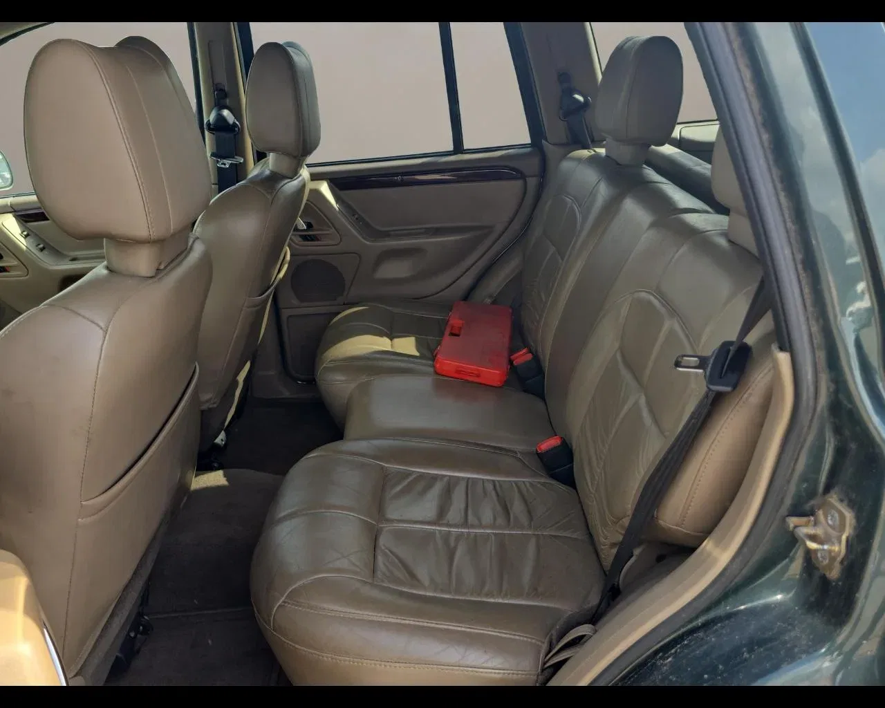 Jeep Grand Cherokee 3.1 TD cat Laredo foto 16