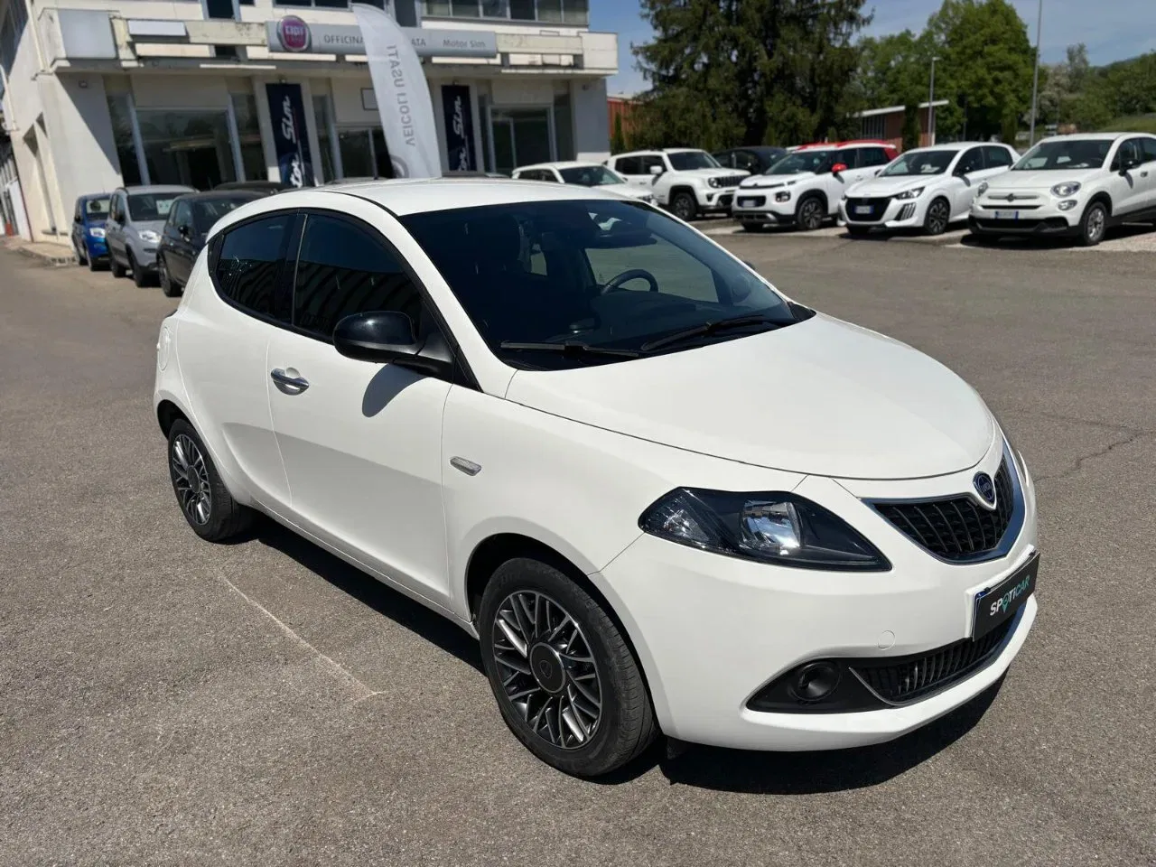 Lancia Ypsilon PROMO 1.0 firefly hybrid Gold s&s 70cv 5p.ti foto 3