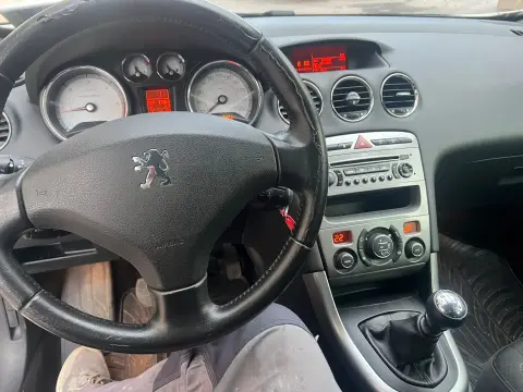 PEUGEOT 308 SW foto 11