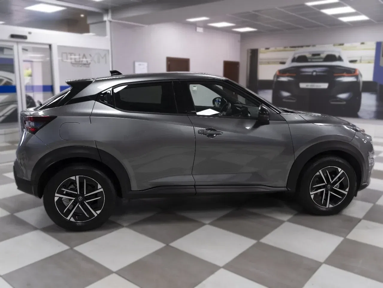 Nissan Juke 1.0 DIG-T N-Connecta 114CV foto 6