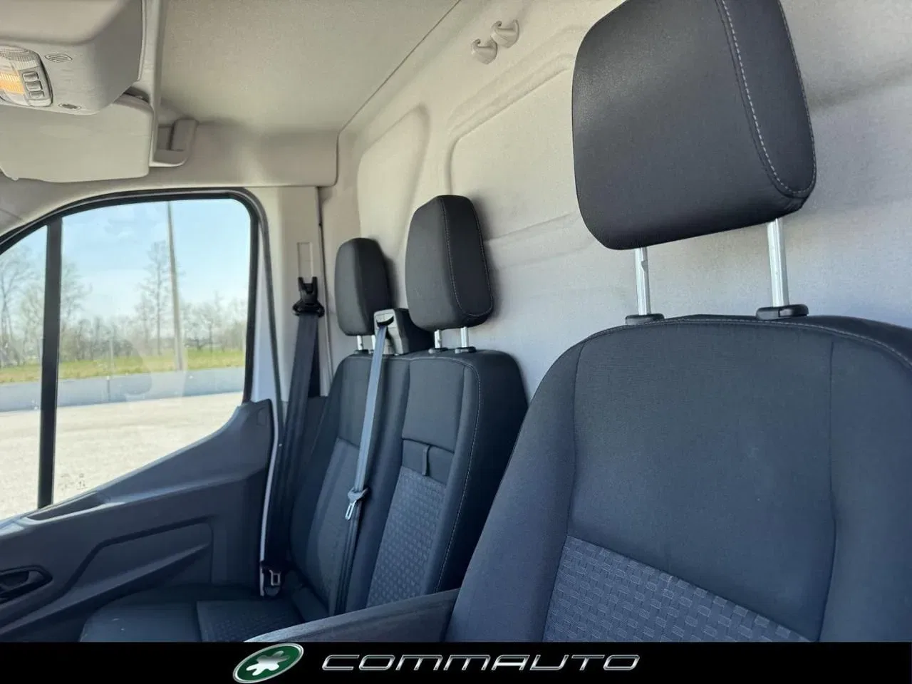 Ford Transit 310 2.0TDCi EcoBlue MHEV 170CV PL-TM Furgone Trend foto 11