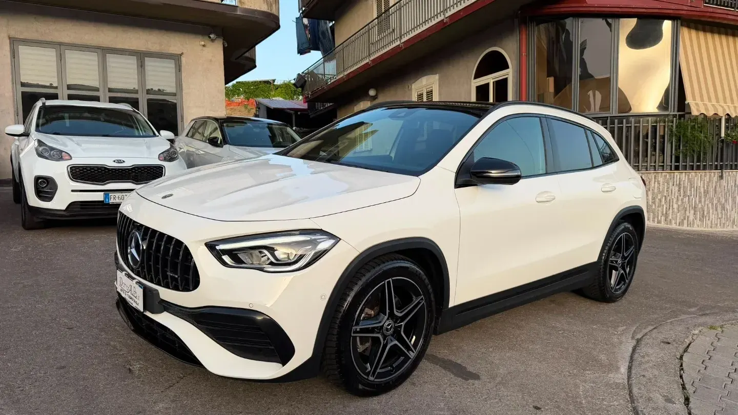 Mercedes-Benz GLA 200 d Automatic 4Matic Premium