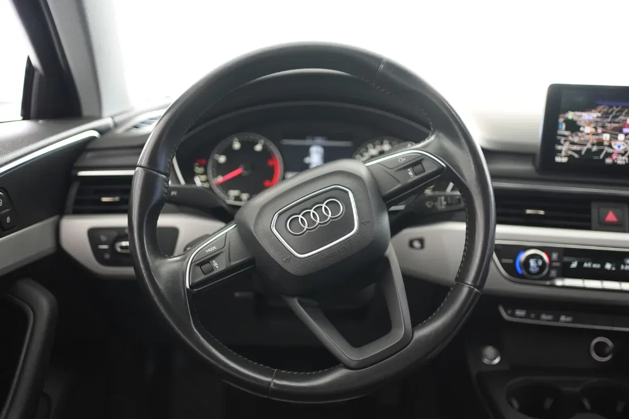 Audi A4 Avant 2.0 TDI 150 CV S tronic foto 13
