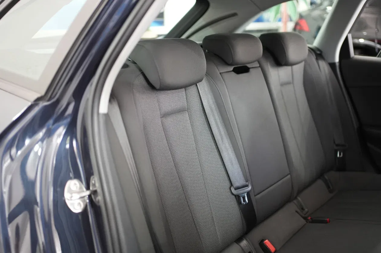 Audi A4 Avant 2.0 TDI 150 CV S tronic foto 14