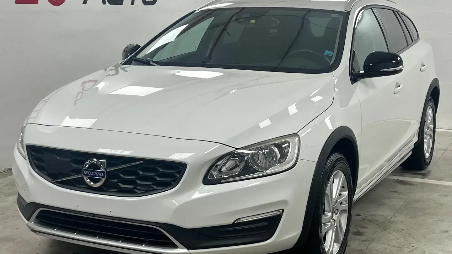 Volvo V60 Cross Country AUTOMATICA EURO6 VETRI OSCURATI