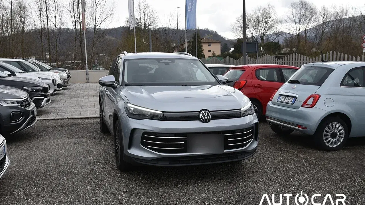 Volkswagen Tiguan 2.0 TDI 150 CV DSG Elegance PLUS