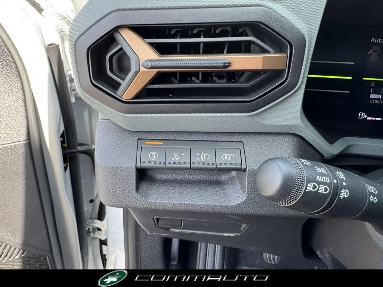 Dacia Duster Tce 130 CV MHEV 4x4 Extreme foto 14
