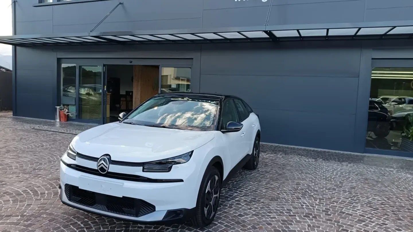 Citroen C4 Hybrid 145 e-DCS6 Plus