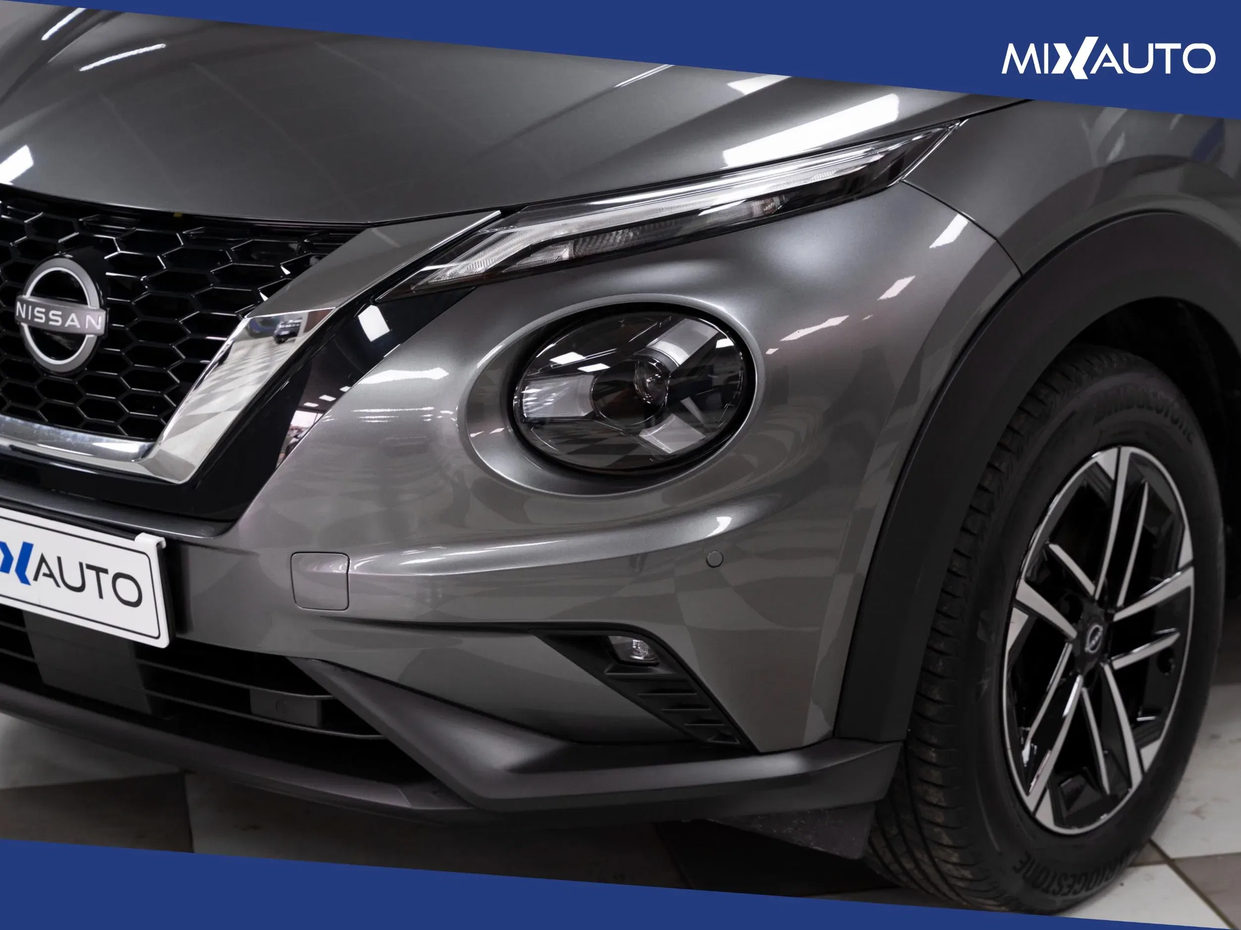 Nissan Juke 1.0 DIG-T N-Connecta 114CV foto 9
