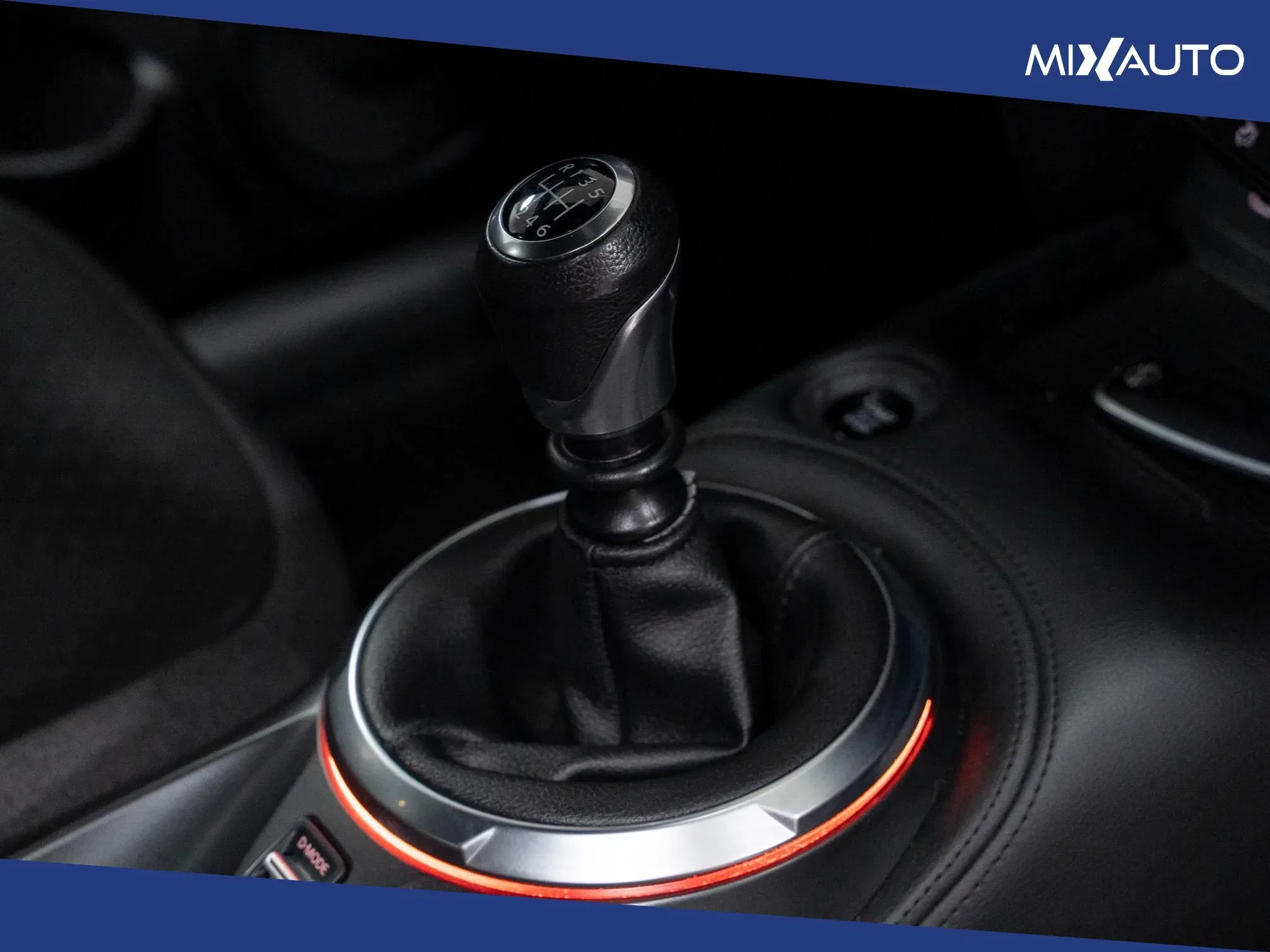 Nissan Juke 1.0 DIG-T N-Connecta 114CV foto 13