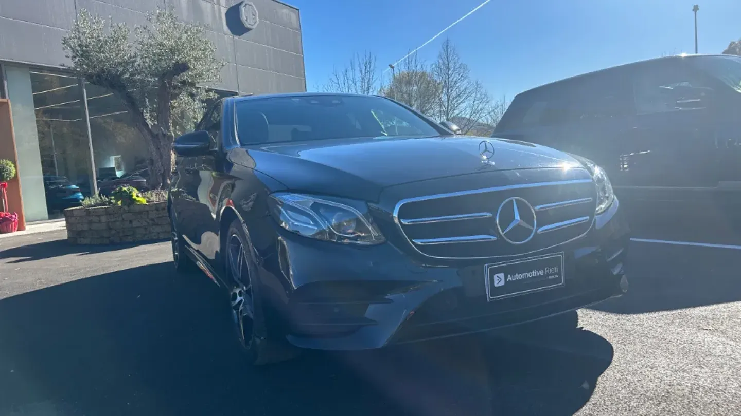 Mercedes-Benz E 350 e Auto Premium Plus