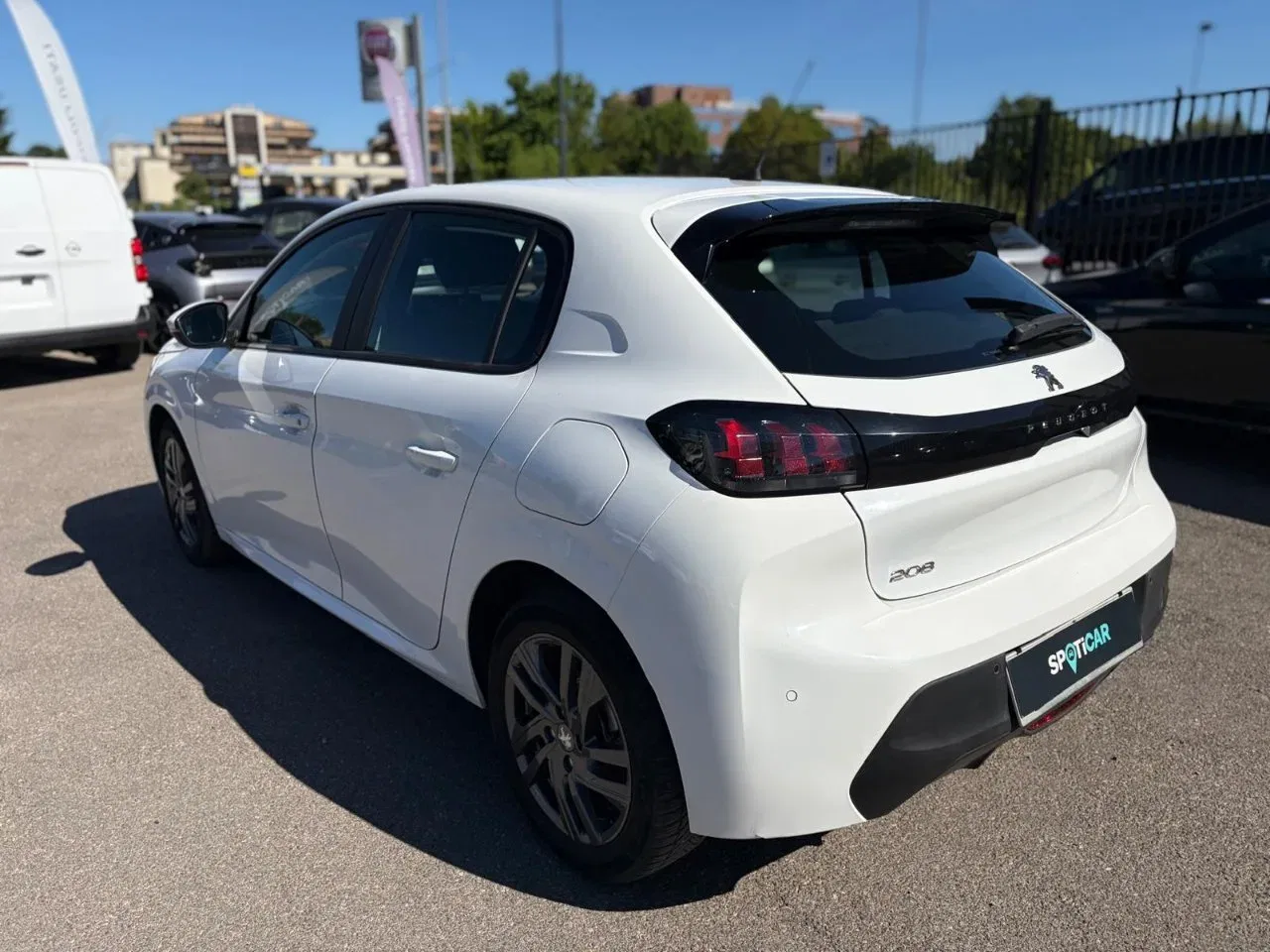 Peugeot 208 5 Porte 208 1.5 bluehdi Active Pack s&s 100cv foto 7