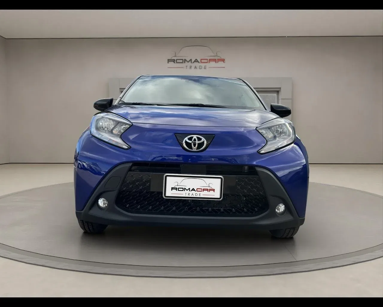 Toyota Aygo X 1.0 VVT-i 72 CV 5 porte Trend S-CVT foto 2