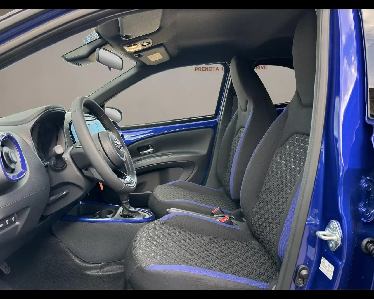 Toyota Aygo X 1.0 VVT-i 72 CV 5 porte Trend S-CVT foto 10