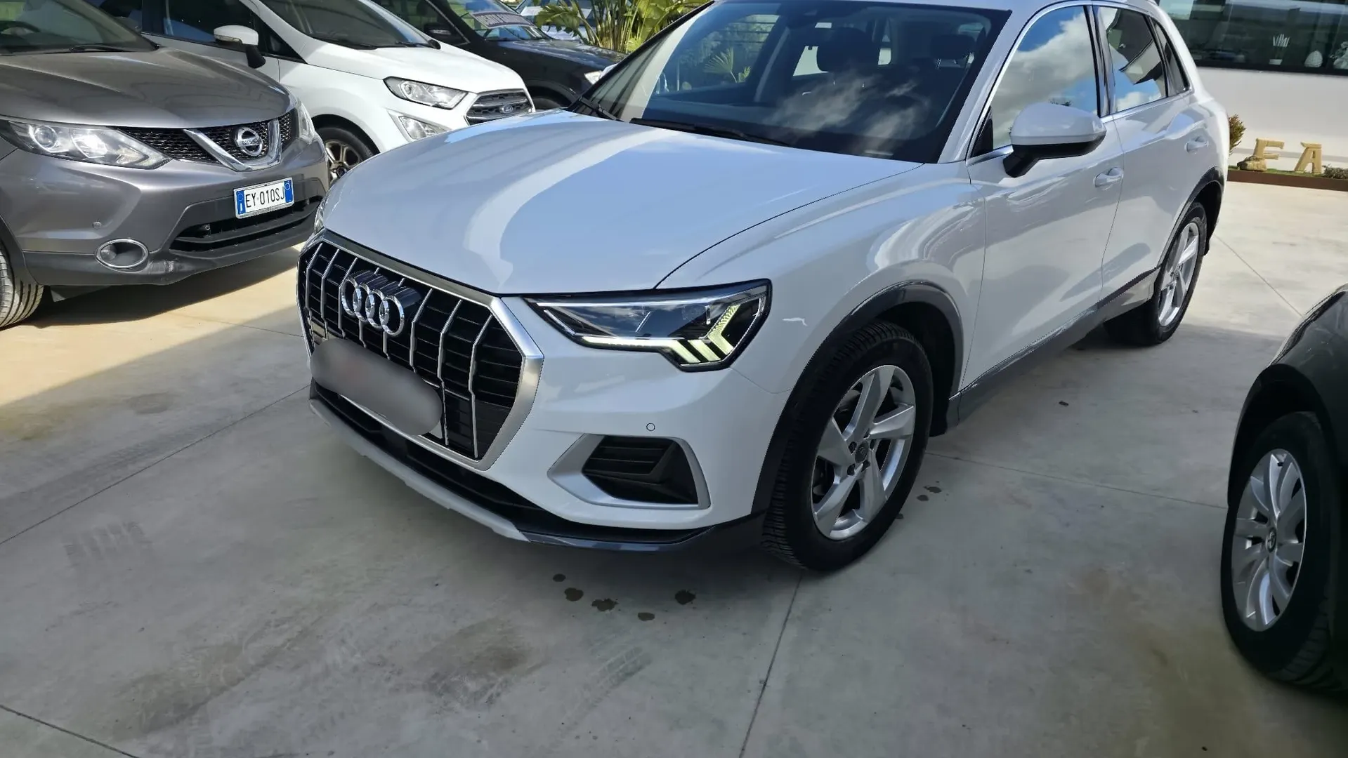 AUDI Q3