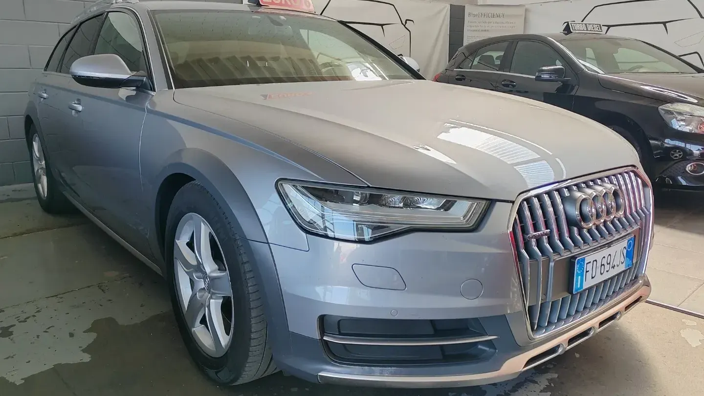 Audi A6 allroad 3.0 TDI 272CV S tr. Bus. Plus
