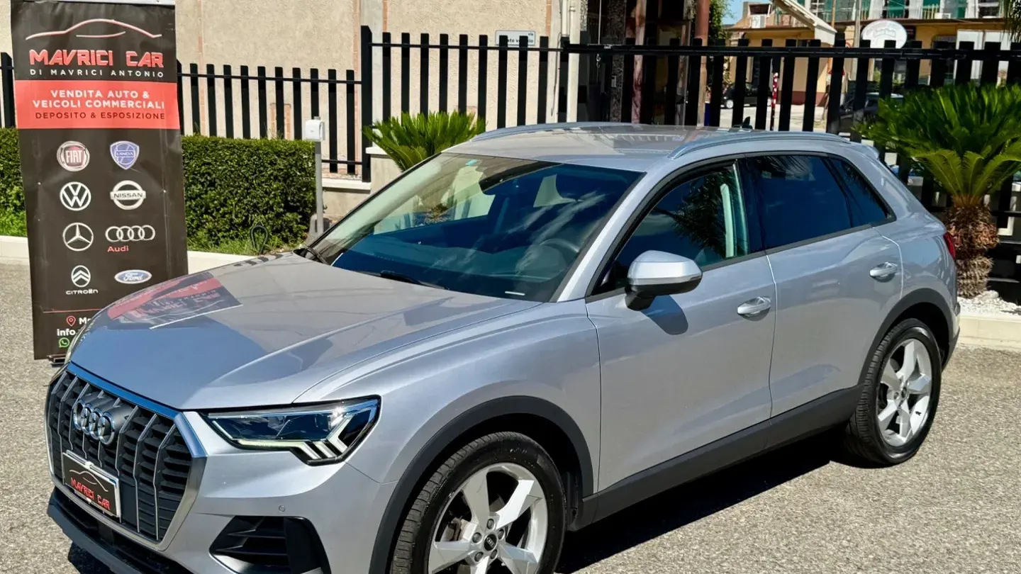 Audi Q3 35 TDI S tronic Business Advanced