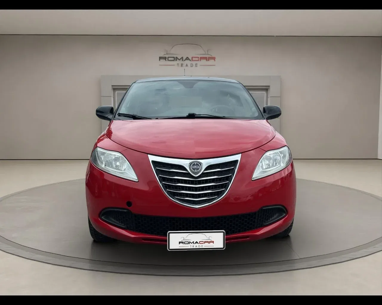 Lancia Ypsilon 1.2 69 CV 5 porte GPL Ecochic Gold foto 2