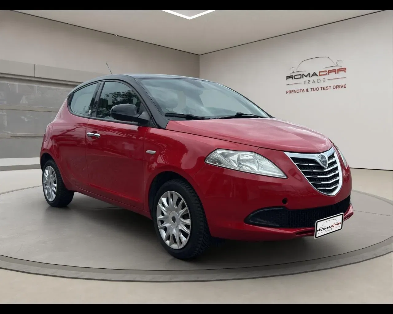 Lancia Ypsilon 1.2 69 CV 5 porte GPL Ecochic Gold foto 3