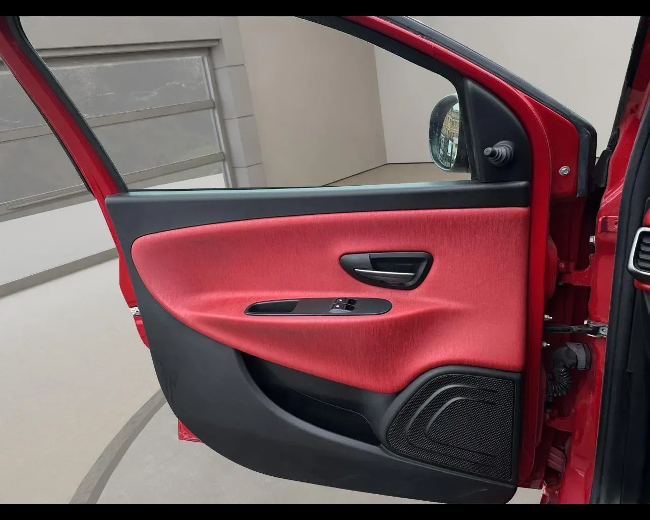 Lancia Ypsilon 1.2 69 CV 5 porte GPL Ecochic Gold foto 13