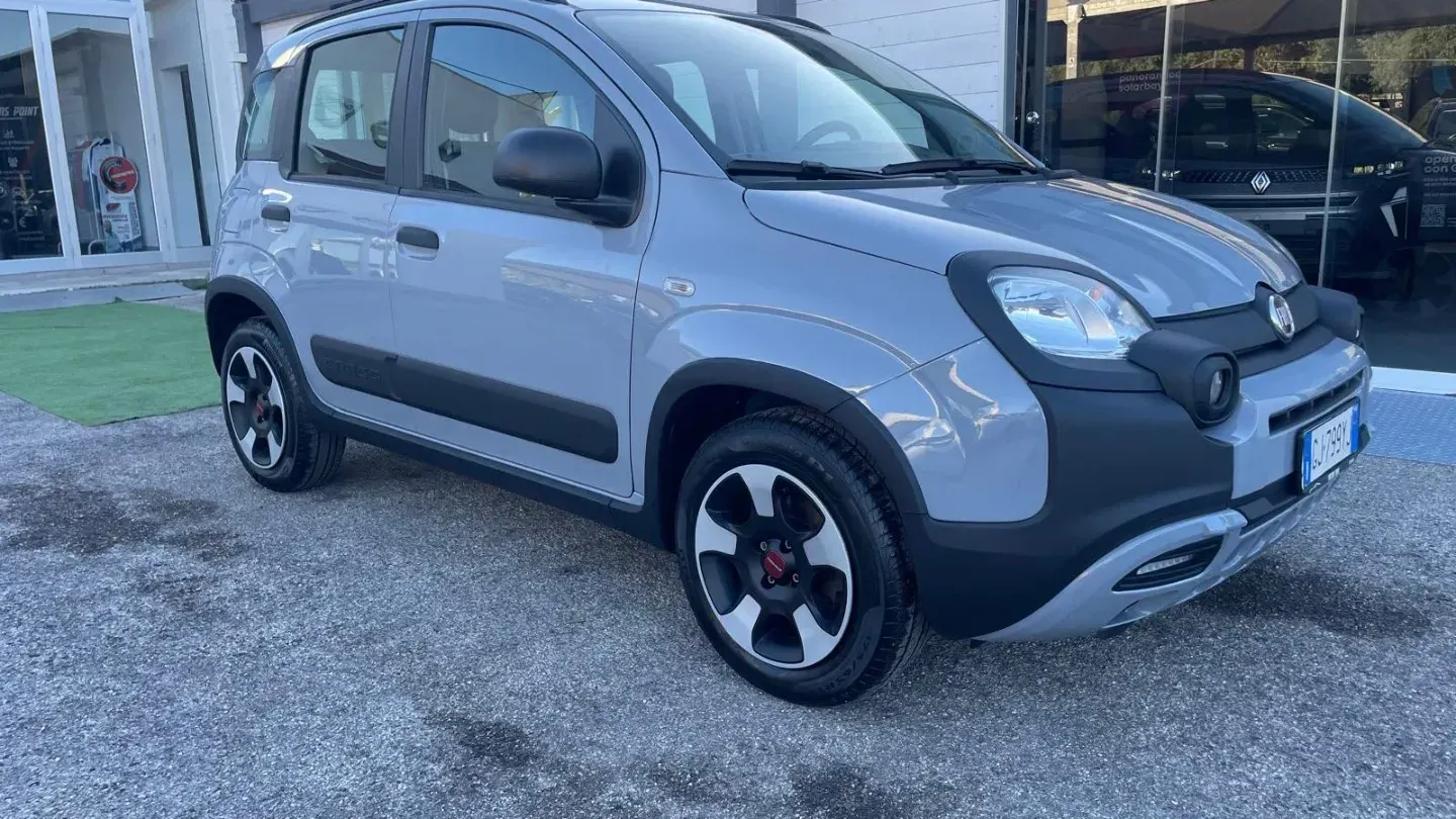 Fiat Panda 1.0 FireFly S&S Hybrid City Cross CITY CROSS