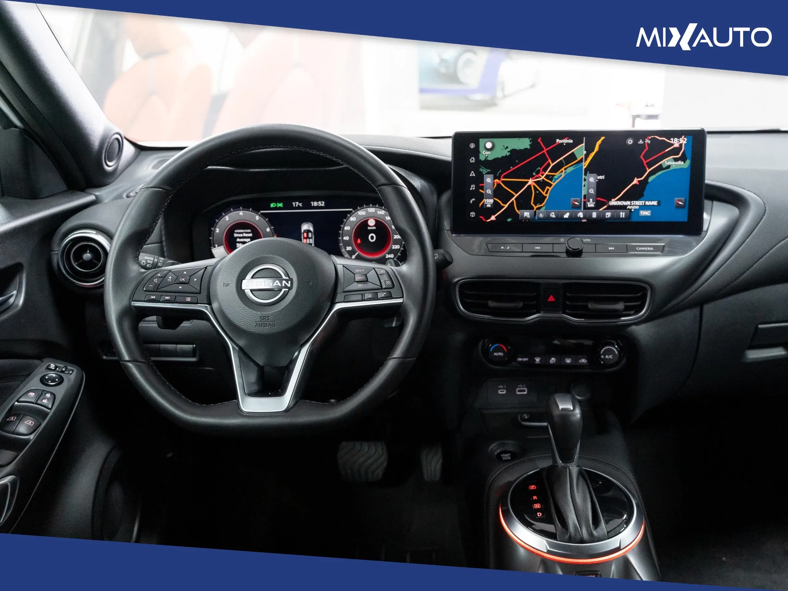 Nissan Juke 1.0 DIG-T N-Connecta 114CV DCT foto 11