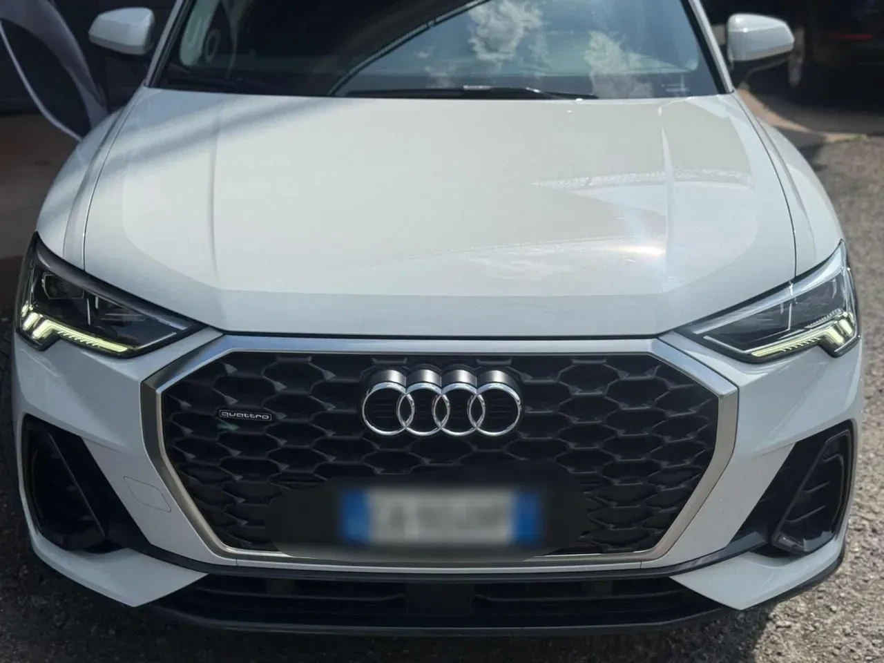 Audi Q3 40 TDI quattro S tronic Business Pluss foto 5