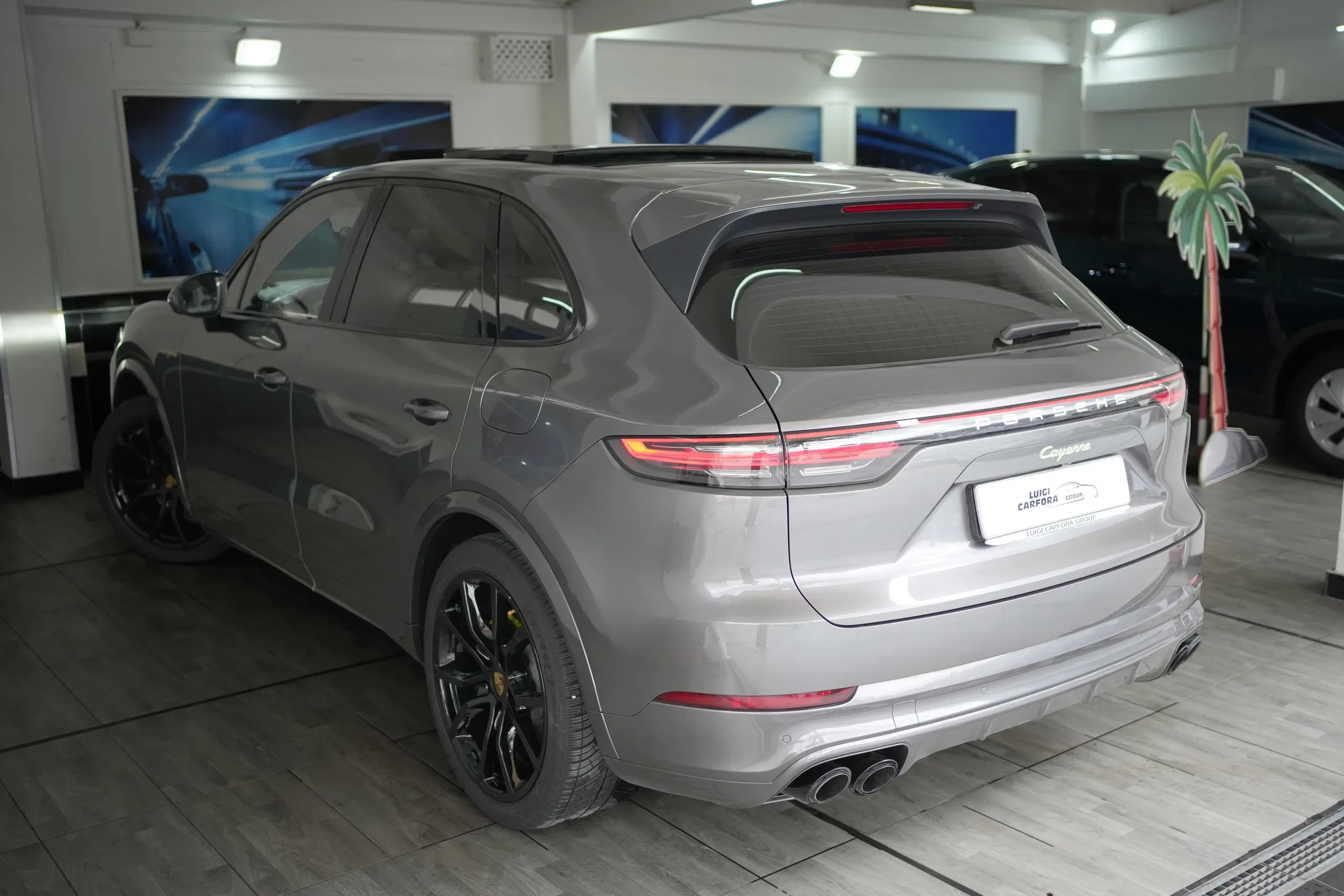 Porsche Cayenne 3.0 V6 E-Hybrid + Tetto apribile foto 21