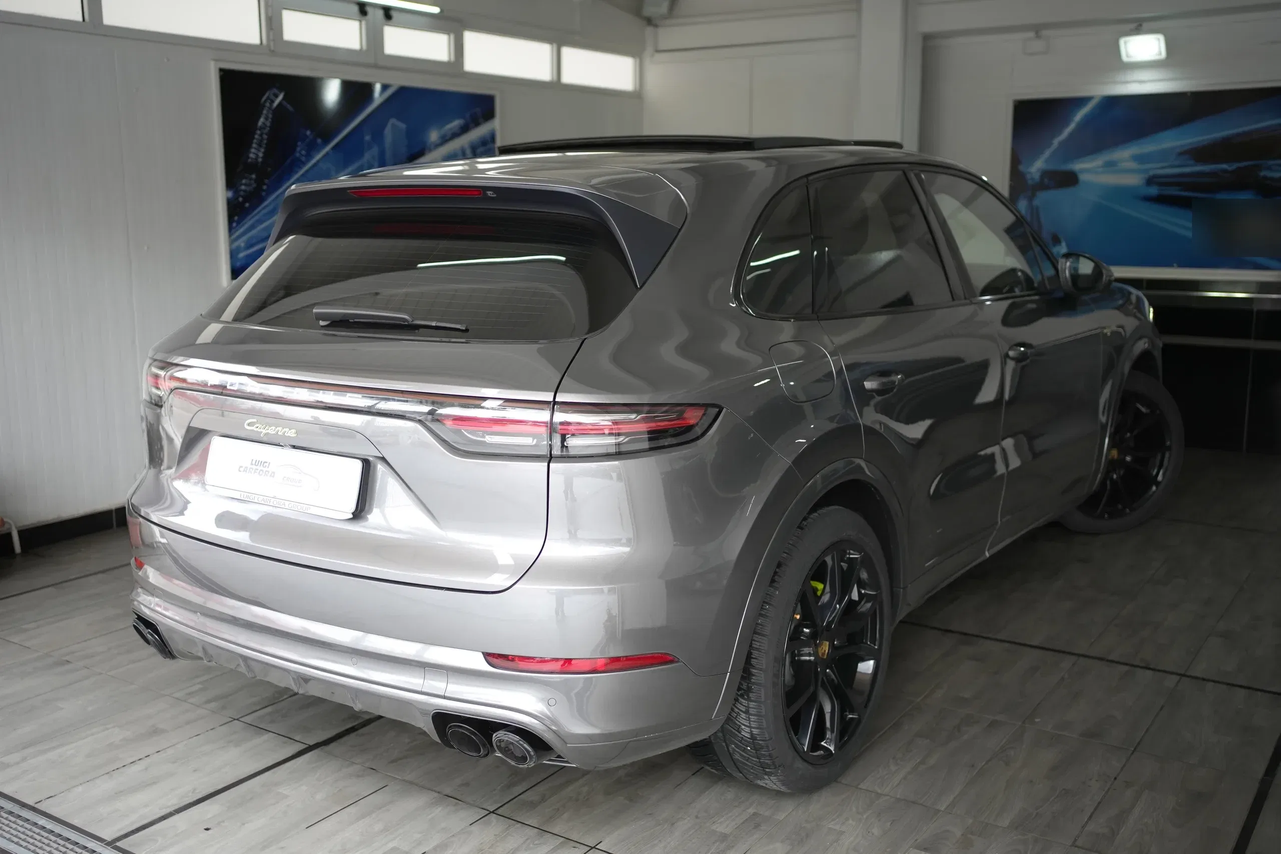 Porsche Cayenne 3.0 V6 E-Hybrid + Tetto apribile foto 19