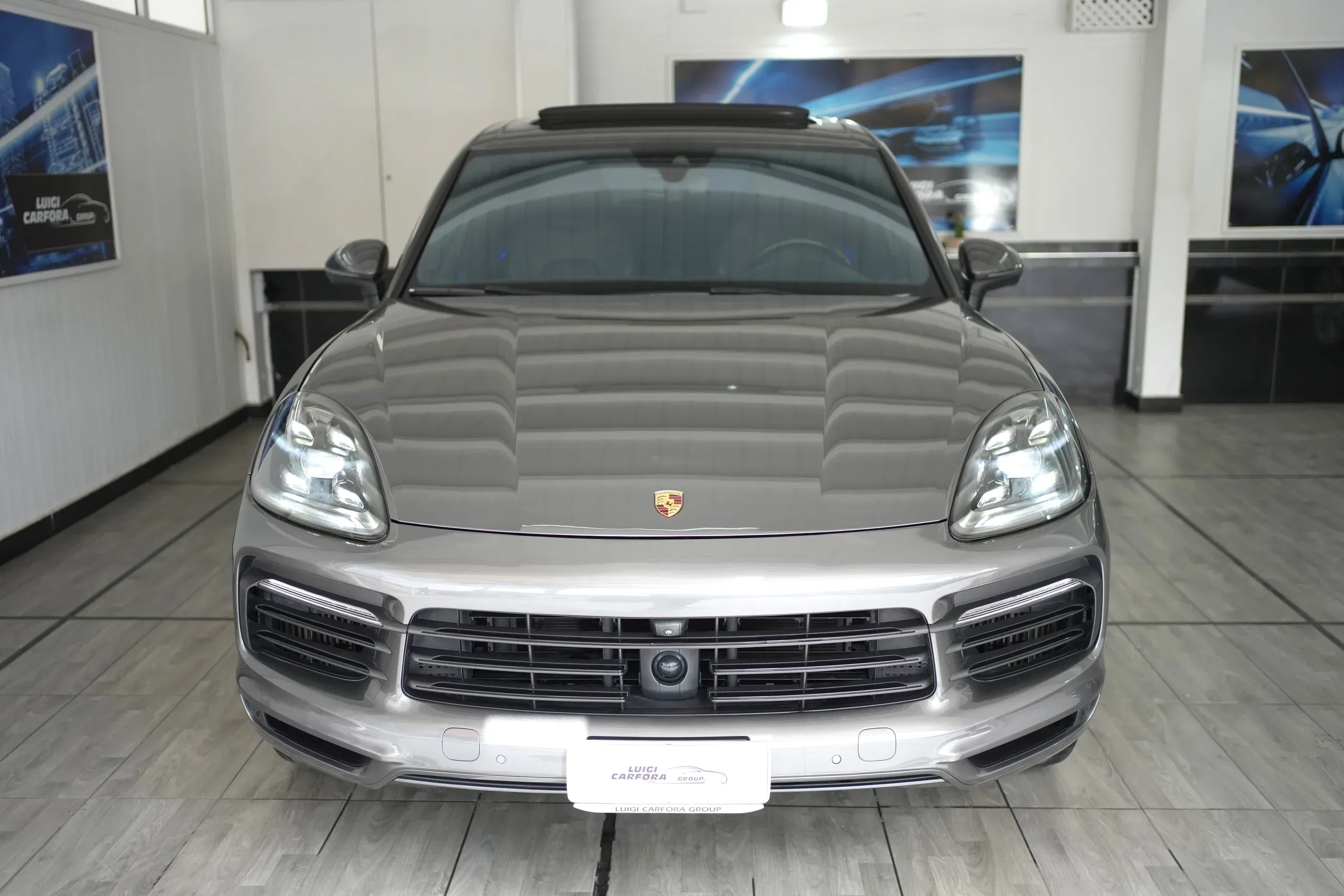 Porsche Cayenne 3.0 V6 E-Hybrid + Tetto apribile foto 2