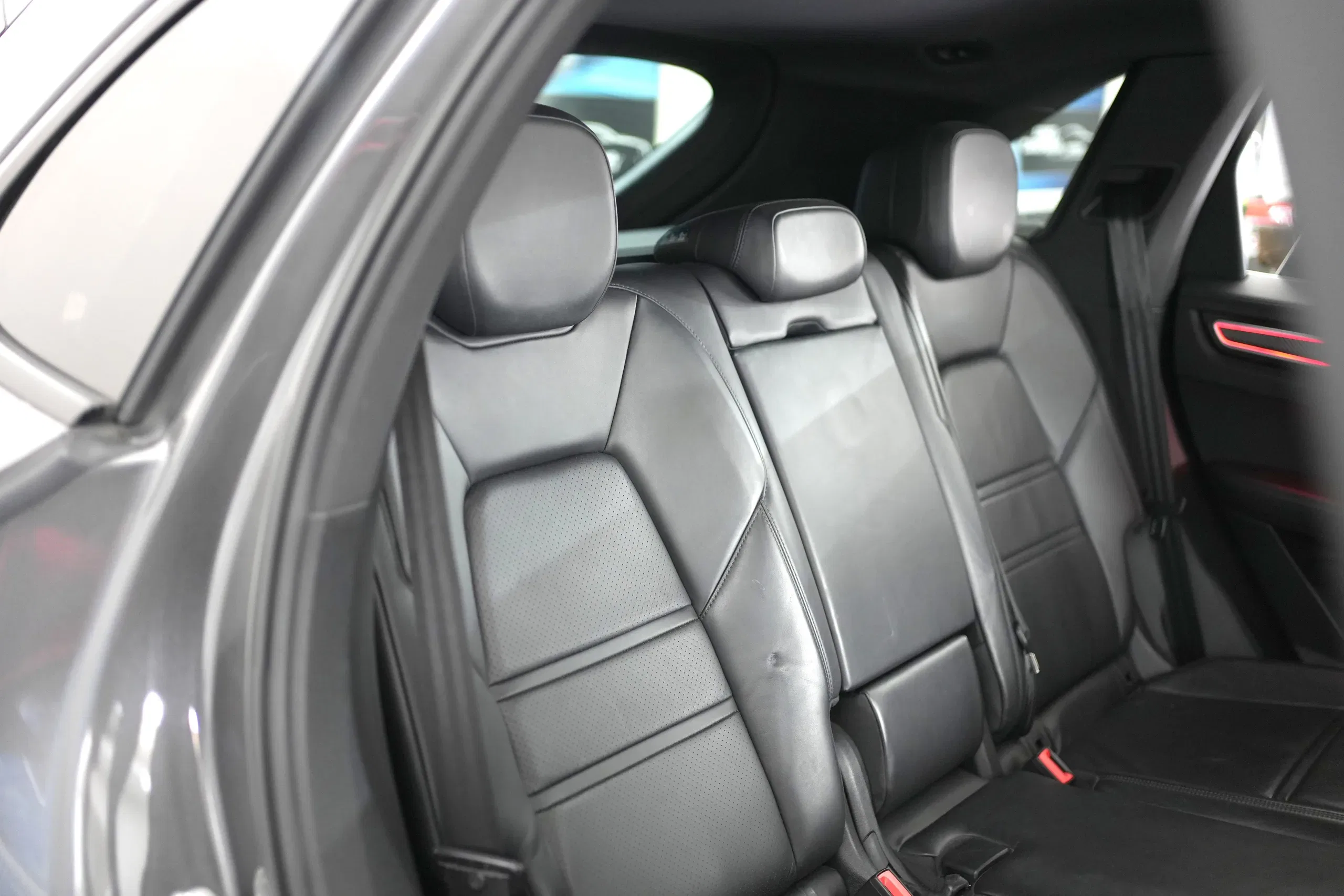 Porsche Cayenne 3.0 V6 E-Hybrid + Tetto apribile foto 15
