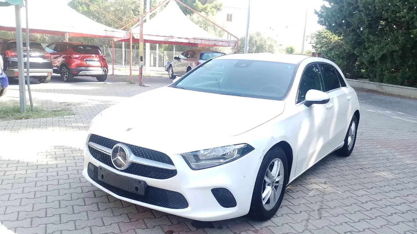 Mercedes-Benz A 180 d Automatic Business