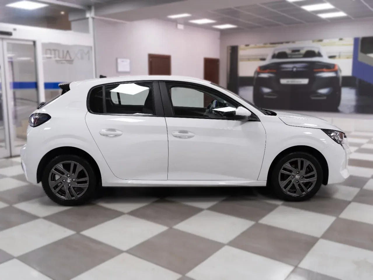 Peugeot 208 1.2 Puretech Active Pack S&S 75CV foto 6