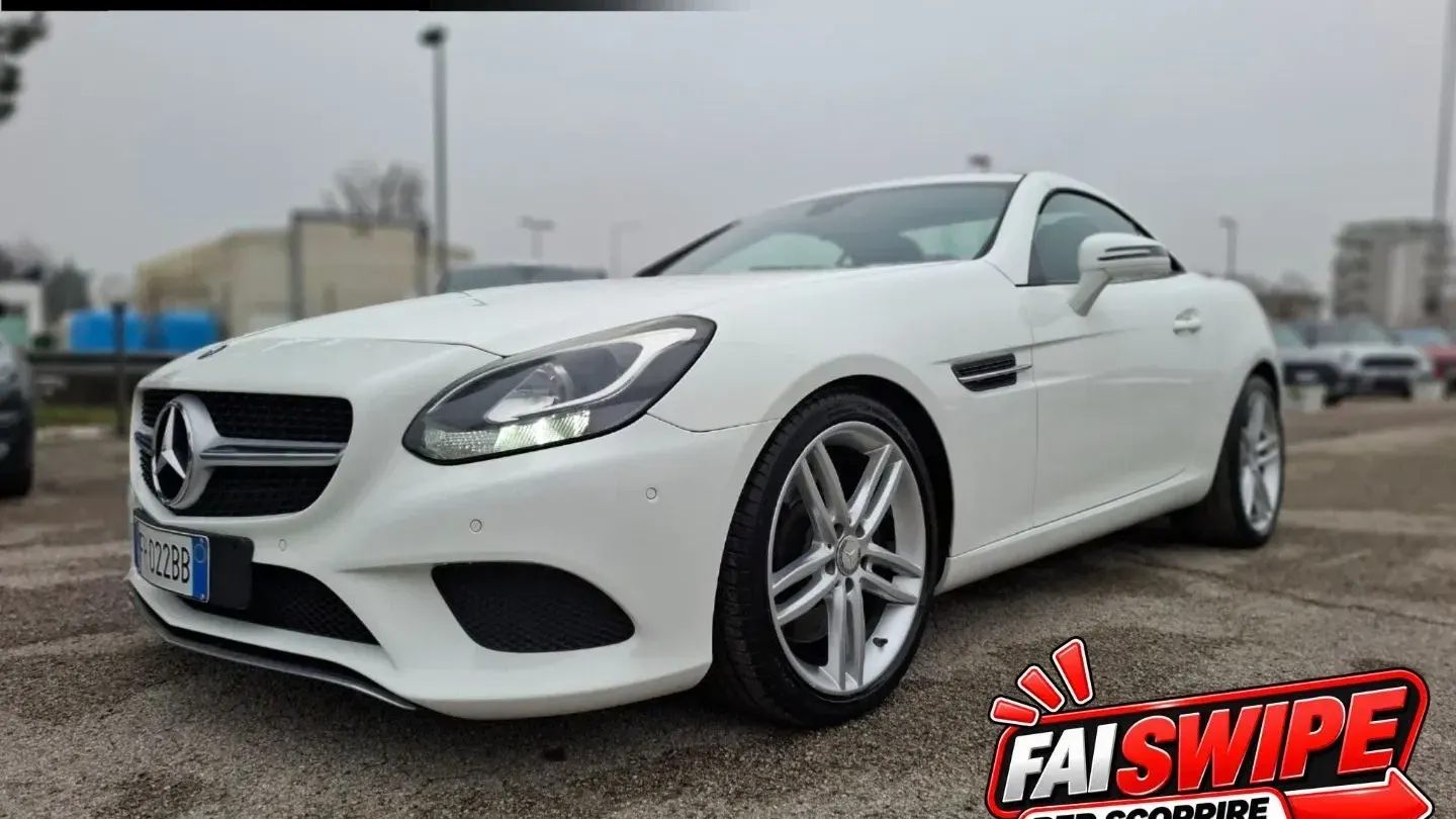 Mercedes-Benz SLC 250 d AMG line