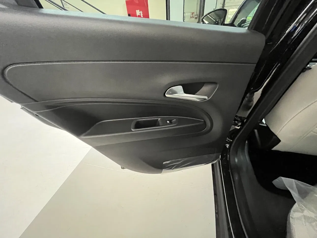 Fiat 600 1.2 hybrid La Prima 110cv auto Km.0 NAZIONALE foto 12
