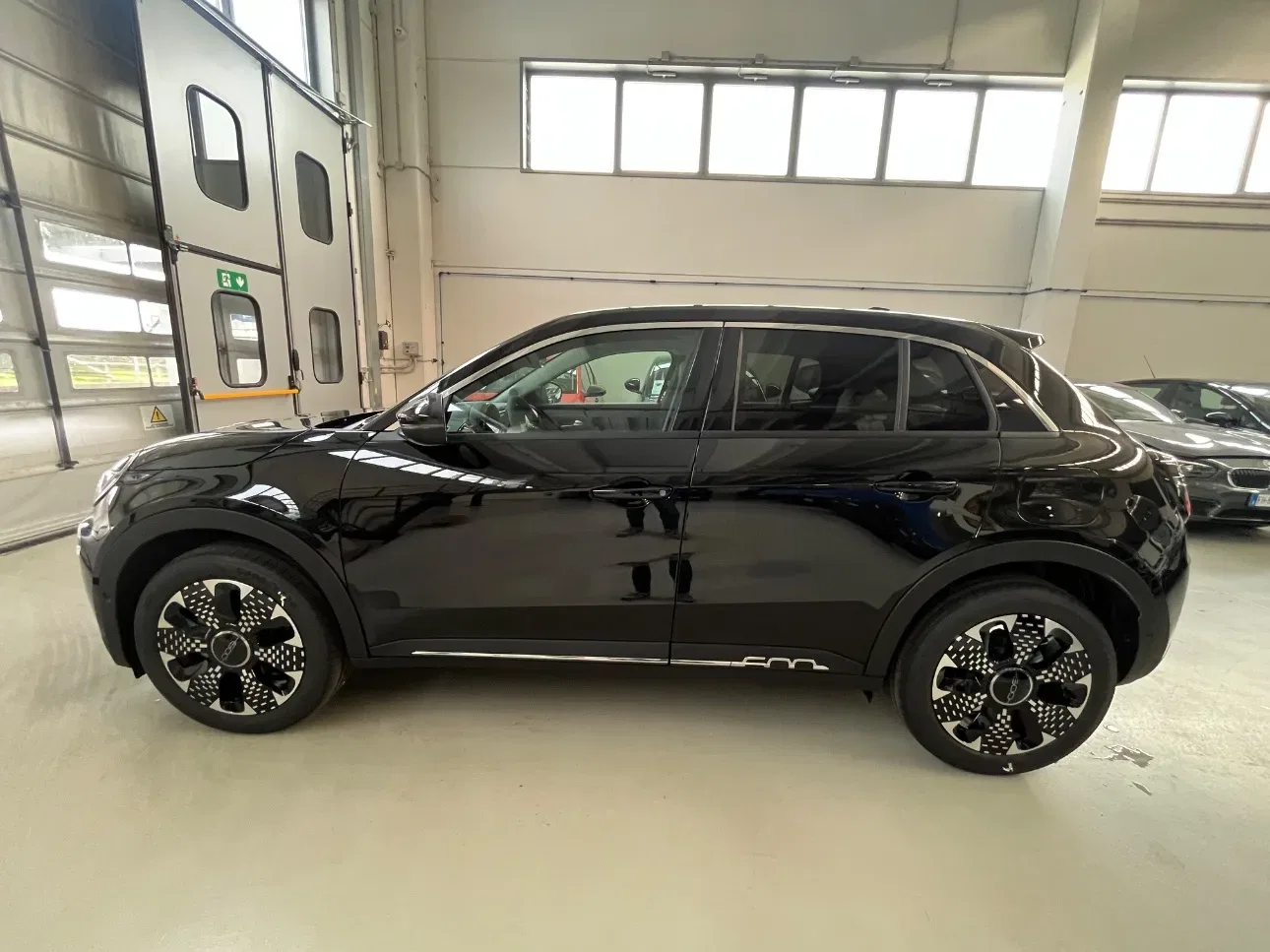 Fiat 600 1.2 hybrid La Prima 110cv auto Km.0 NAZIONALE foto 8