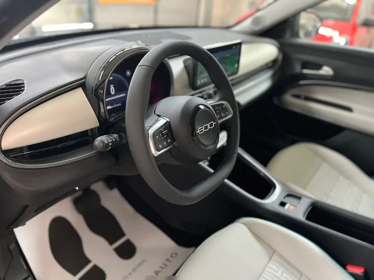 Fiat 600 1.2 hybrid La Prima 110cv auto Km.0 NAZIONALE foto 10