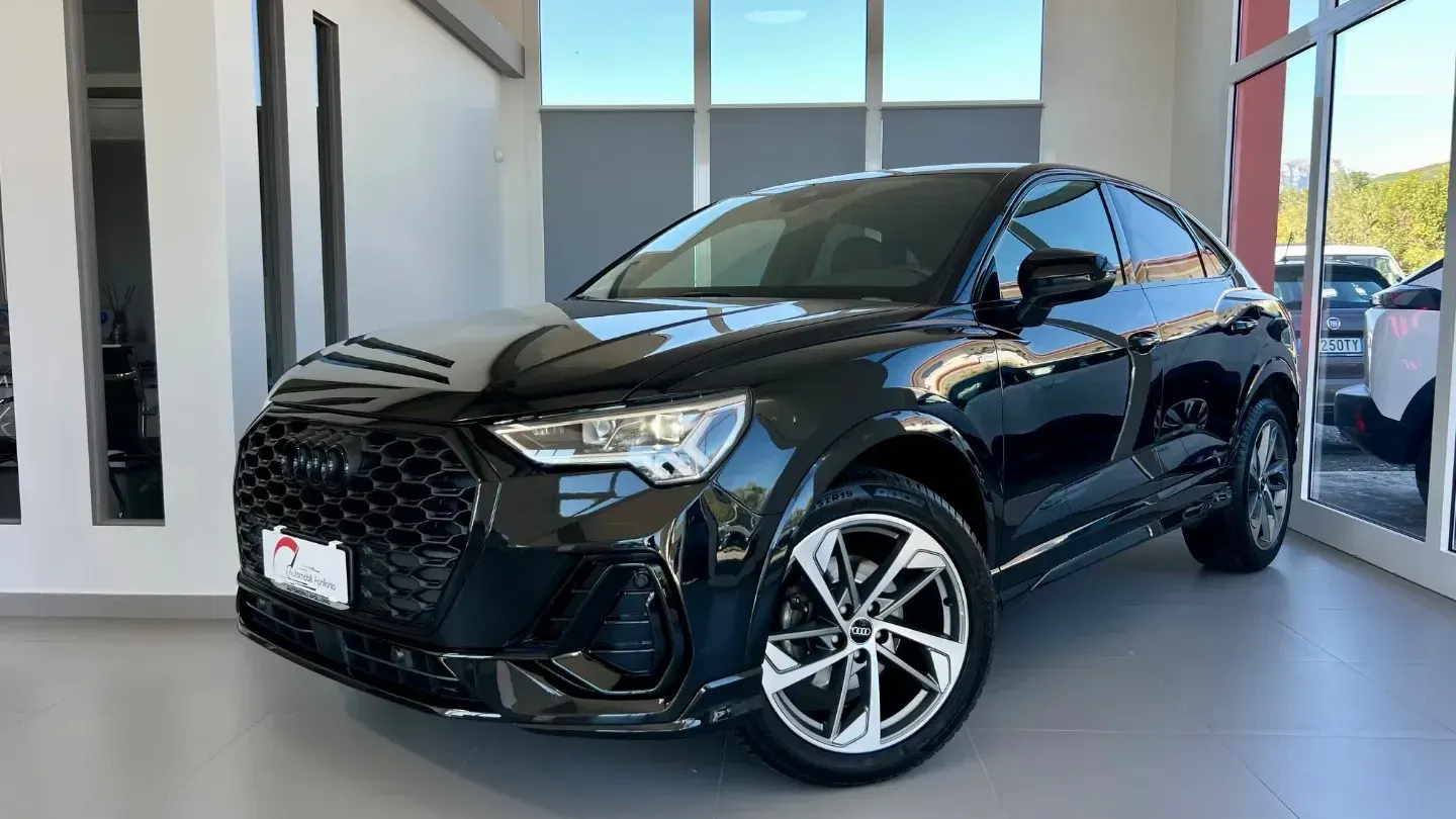 Audi Q3 SPORTBACK S TRONIC 35 TDI S LINE