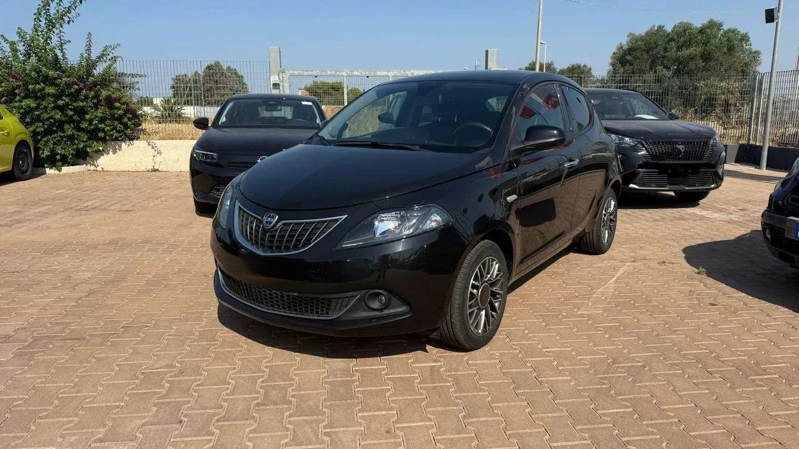 Lancia Ypsilon Ypsilon 1.0 firefly hybrid Gold s