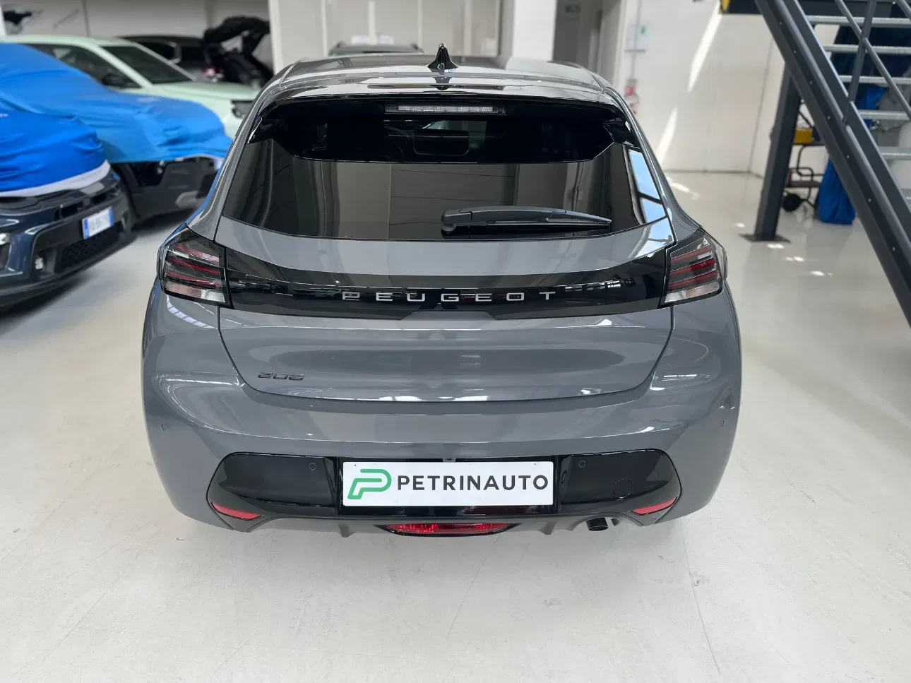 Peugeot 208 1.2 Allure s&s 100cv KM0 VISION & NAVI PACK foto 7