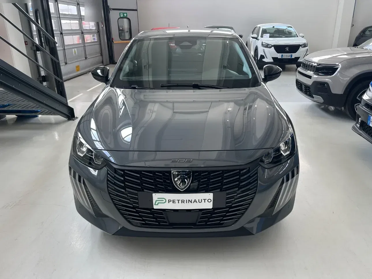 Peugeot 208 1.2 Allure s&s 100cv KM0 VISION & NAVI PACK foto 2